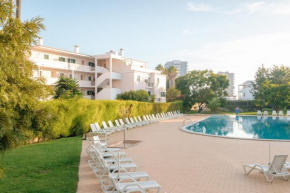 Mafalda's Alvor Apartment by Mycelia